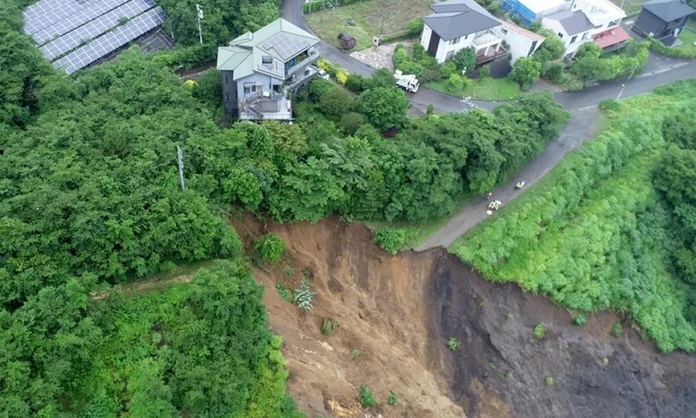 Ιαπωνία: Στους επτά οι νεκροί, 27 οι αγνοούμενοι μετά την κατολίσθηση